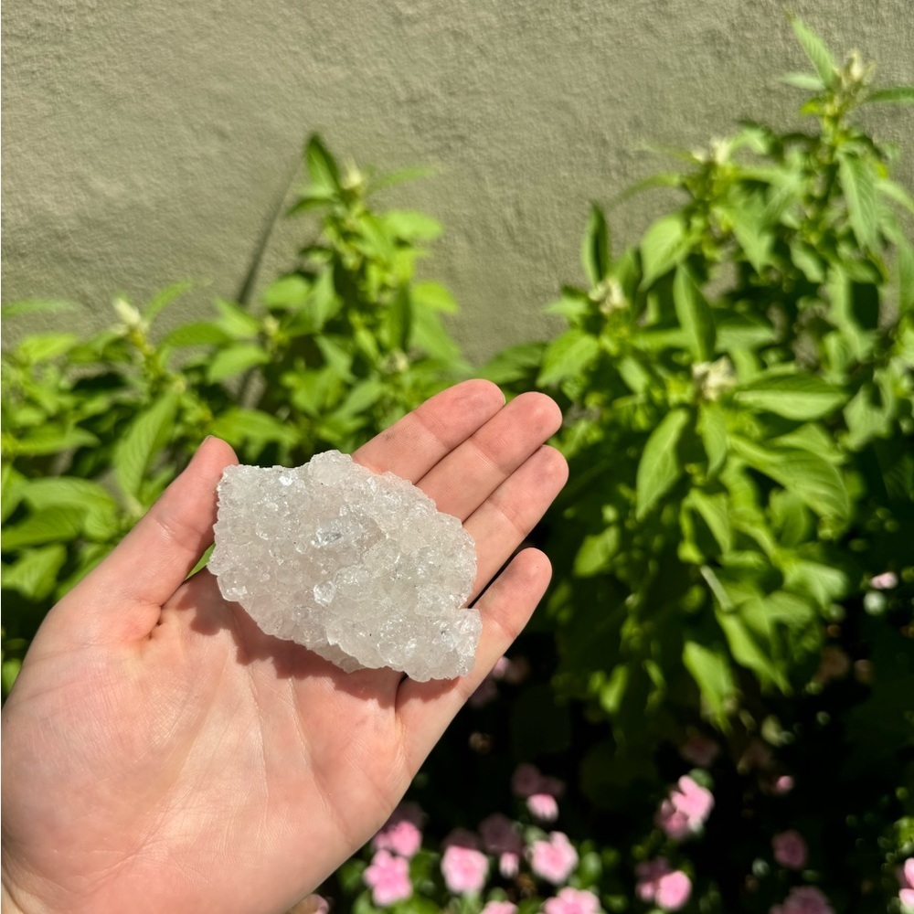Small Clear Quartz Crystal Cluster - Picture 5 of 8
